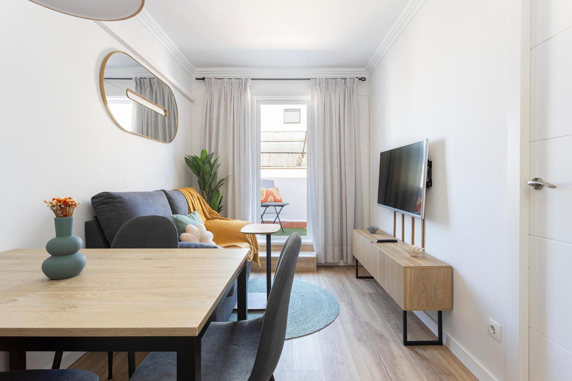 Lovely Attic With Terrace * L'Hospitalet de Llobregat